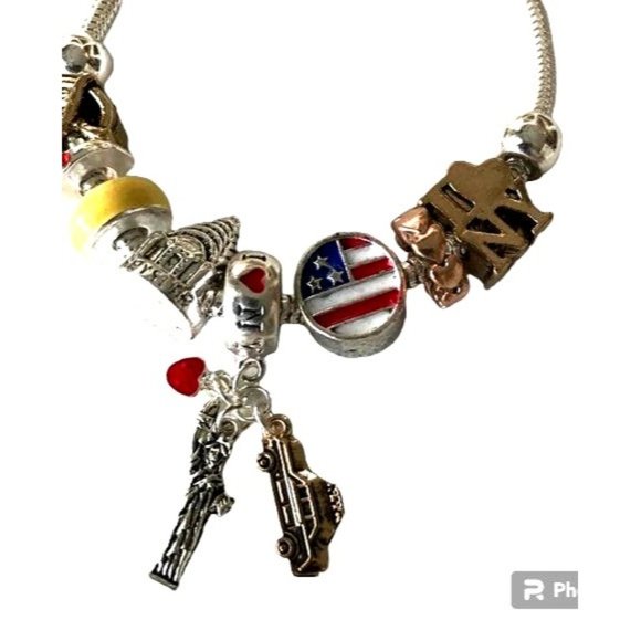 New York Charm Bracelet I Love NY Taxi Heart Statue of Liberty New Big A… - Picture 4 of 12